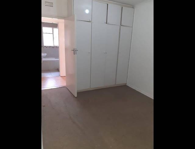 4 BEDROOM HOUSE FOR SALE IN SOPHIATOWN